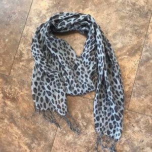 Leopard print scarf